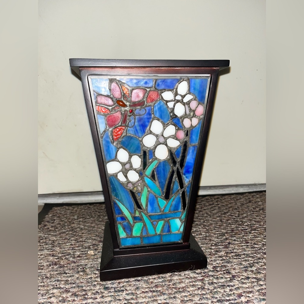 Brand new stained glass memorial urn! Cremation remains urn. Never opened/ used!